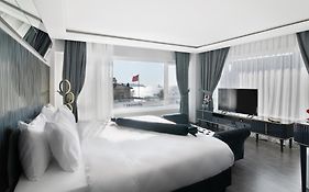 Via Ciragan Hotel